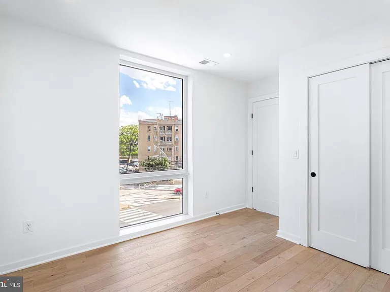 1522 Rhode Ave NE #304 — Photo 16
