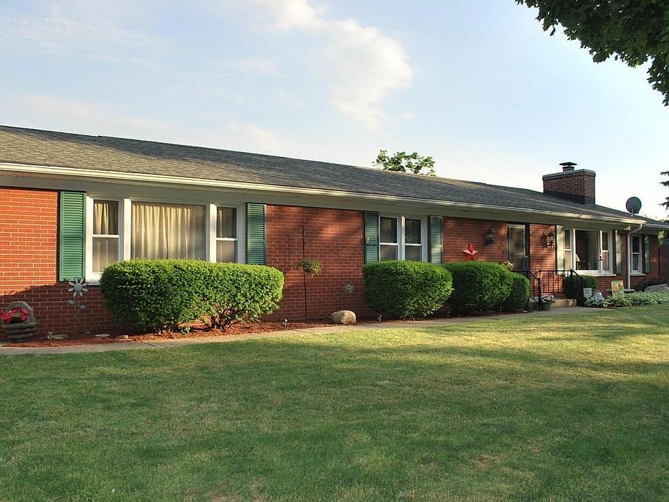 1st image of 7105 Sherwood Ct