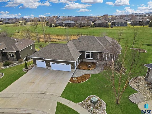3rd image of 1805 S Copper Crest Cir