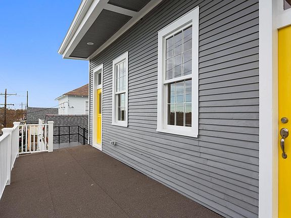 2nd Floor Balcony