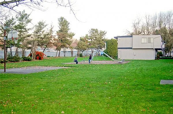 Woodland Creek — Photo 18