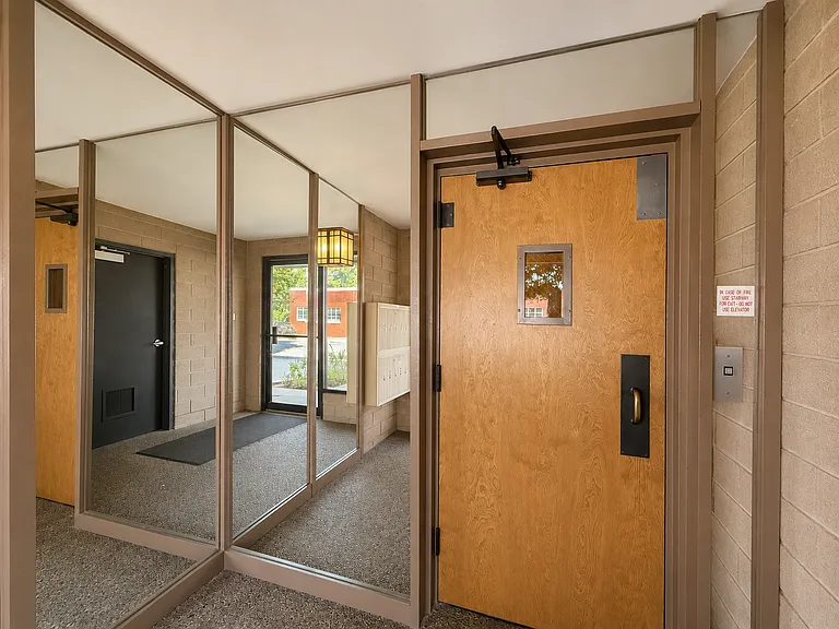 19 Claremont Ave #10 — Photo 13