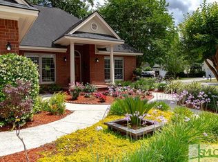 2 Bridle Ln, Savannah, GA 31405