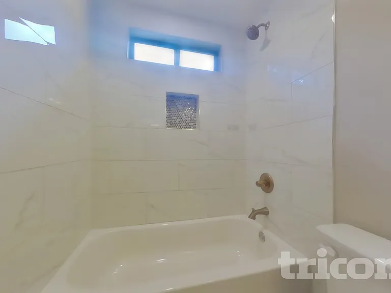 726 Jamie Way NE — Photo 12