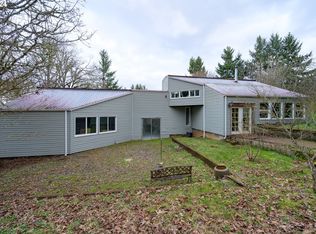 16850 SE Walnut Hill Rd, Amity, OR 97101