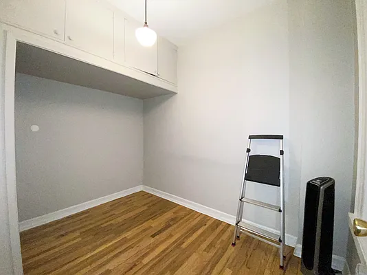 Rented by City Connections Realty | media 16