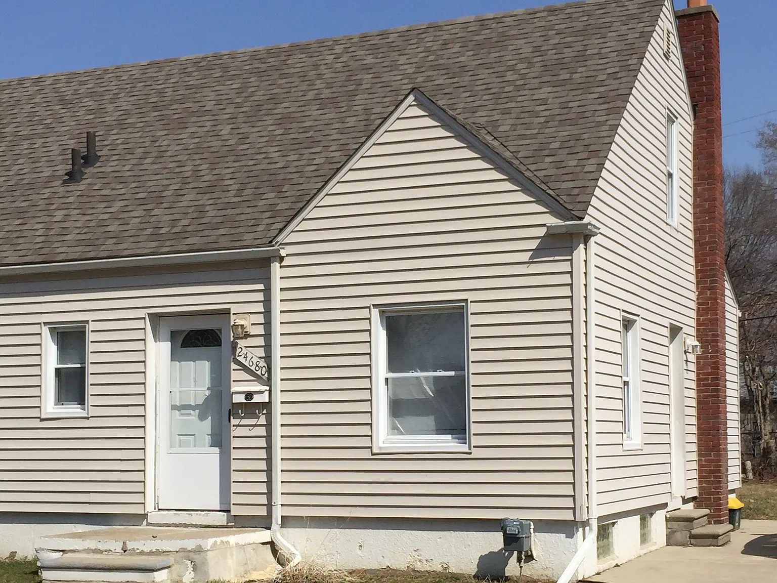 2 bed, 850 sqft, $1,400 — Photo 1