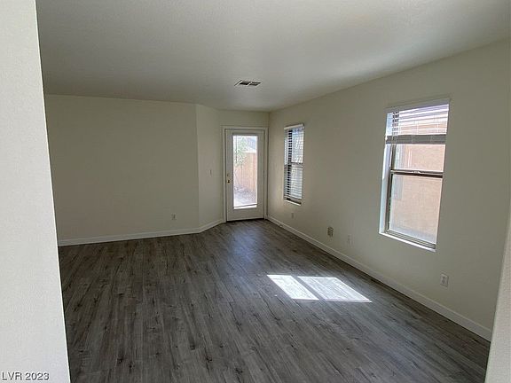5th image of 4590 Ordway Dr