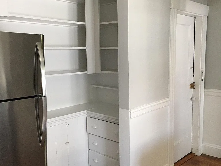 38 Boynton St #6 — Photo 16