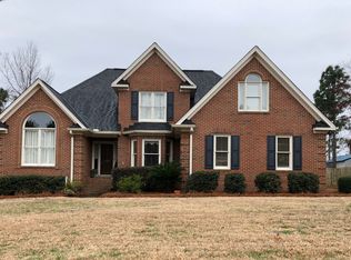 144 Hounds Run Dr, Lexington, SC 29072
