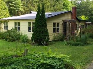 54 Old Stage Rd, Montague, MA 01351