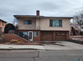 506 E Green Ave, Gallup, NM 87301