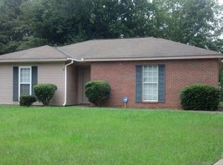 5 Horseshoe Ct, Columbus, GA 31906