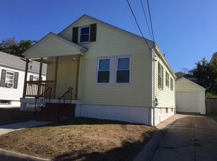 207 Lynch St, Providence, RI 02908