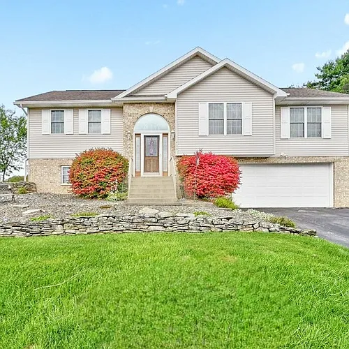 406 Roanoke Ln Photo 1