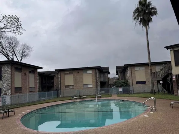 7047 Bissonnet St APT 68, Houston, TX 77074