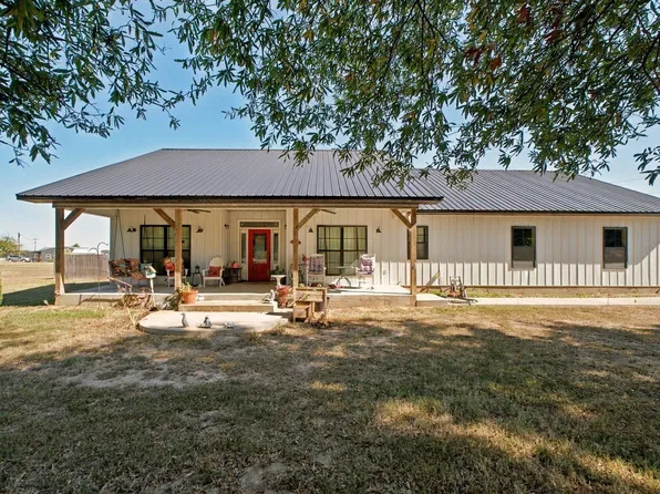 1002 152nd Hwy, Humphrey, AR 72073