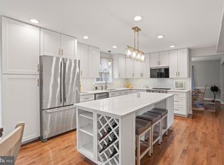 1860 Battery Ln, Owings, MD 20736