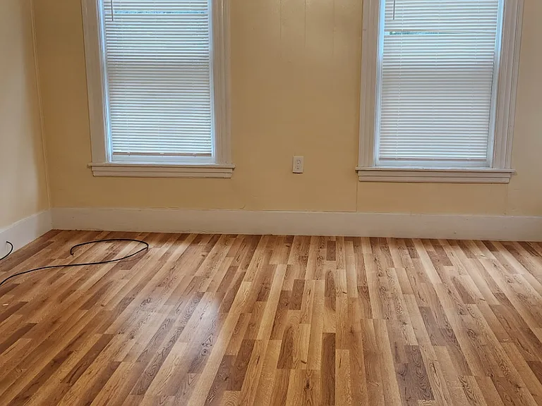 39 Richards St #1 — Photo 8