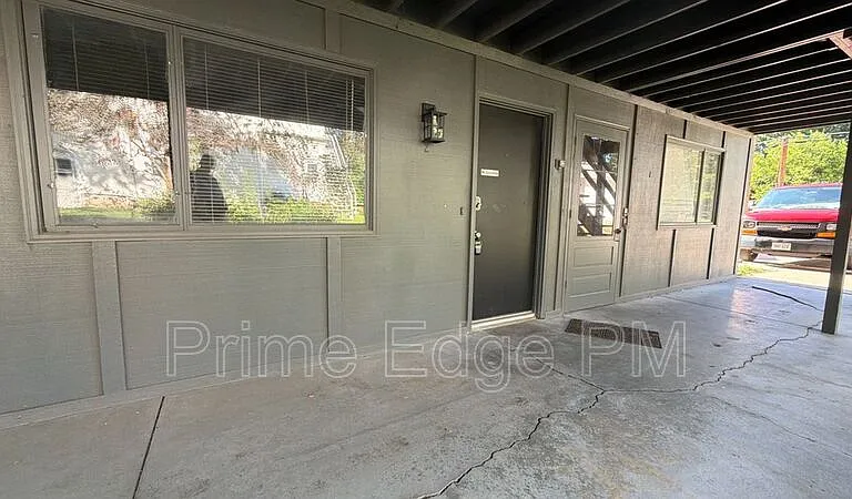 4520 Calvert St #2 — Photo 21