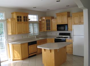 2765 West Blvd, Bethlehem, PA 18017