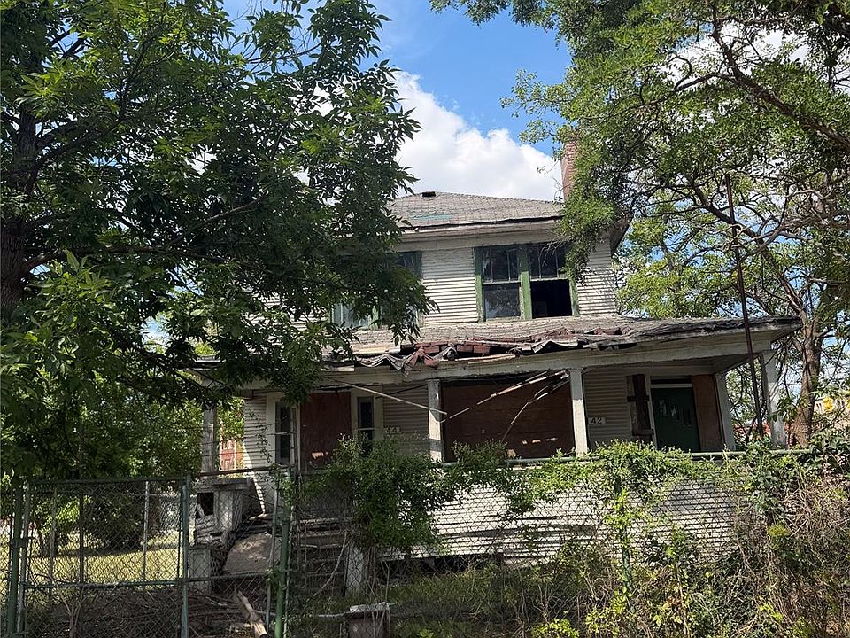 1st image of 44 Grove St