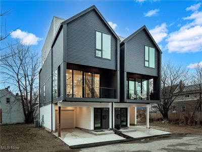 5910 Lawn Ave, Cleveland, OH, 44102