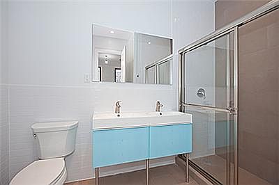 4th image of 254 Elizabeth St #3FW