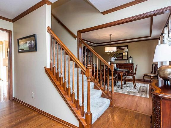 2nd image of 311 Shalebrook Dr