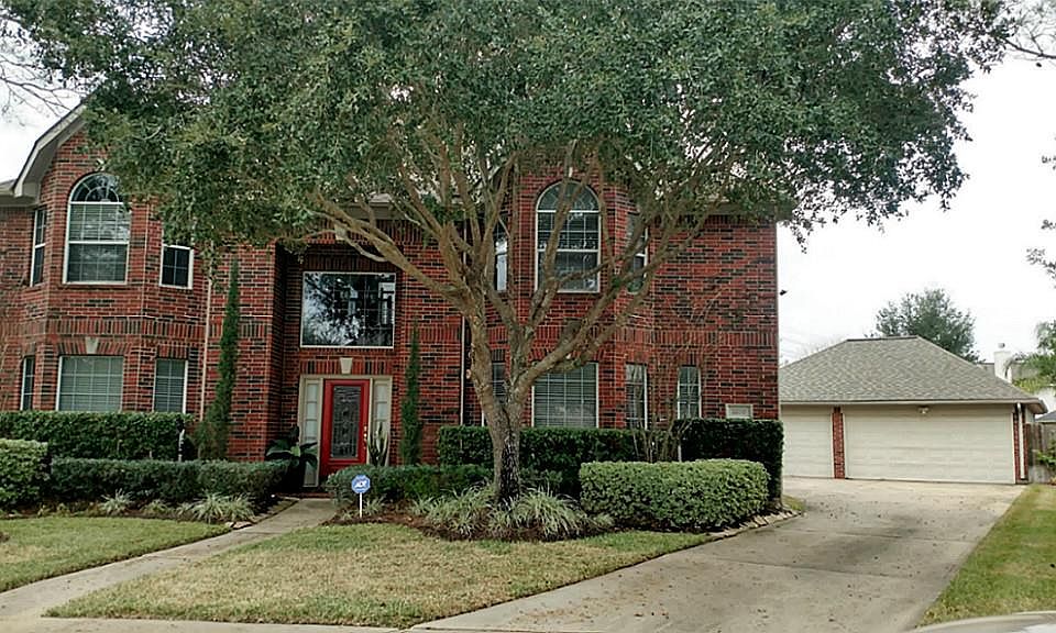 1st image of 22030 Windmill Bluff Ln