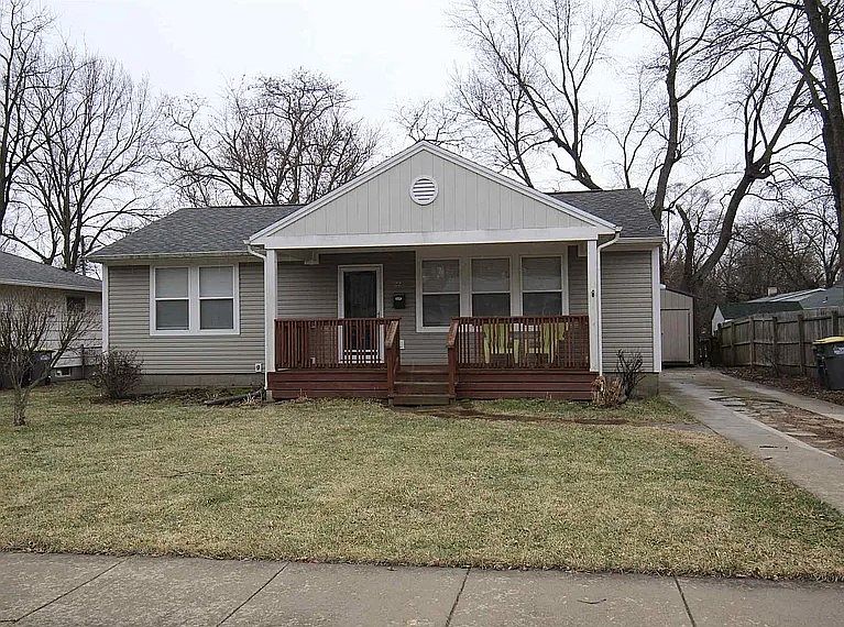 1st image of 227 Schilling St