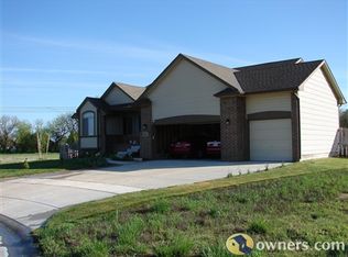 2826 W 58th Ct N, Wichita, KS 67204