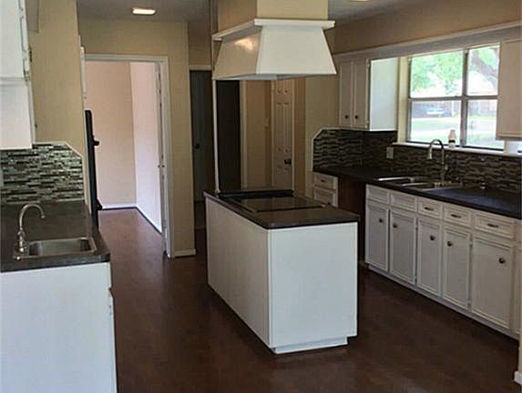 4th image of 3800 Tompkins Dr