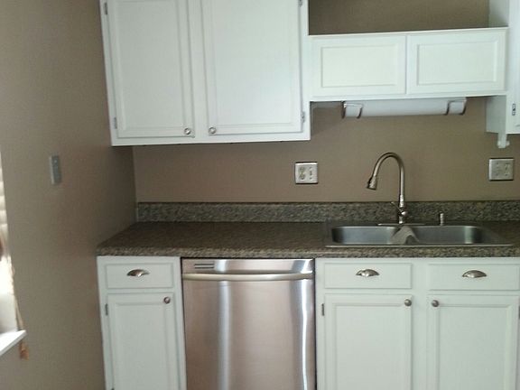 4th image of 1509 Woodpointe Dr