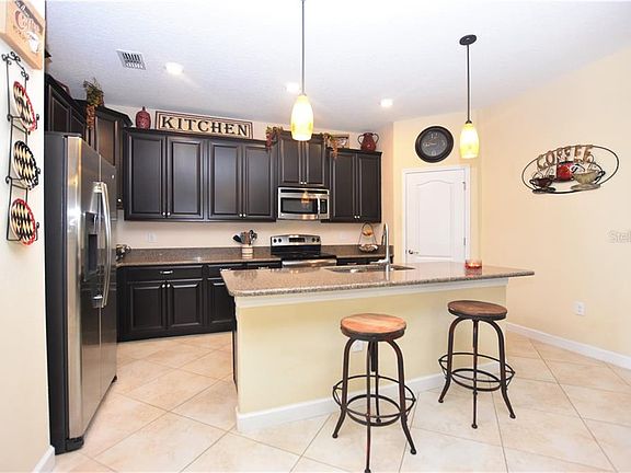 3rd image of 5278 Cortland Dr