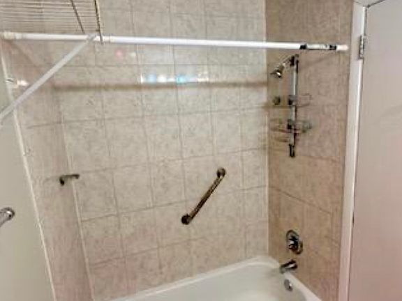 4th image of 5225 N Ashland Ave APT 3D