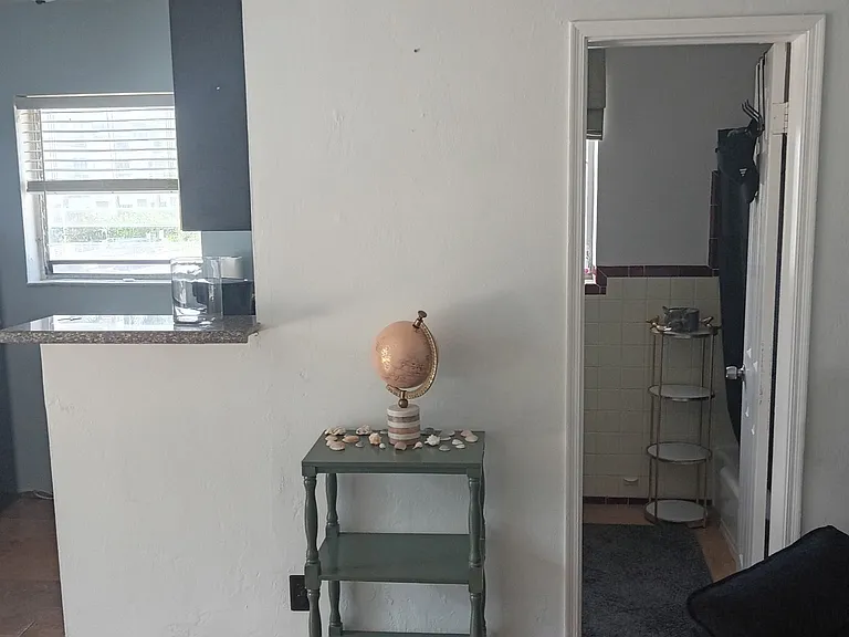 720 Briny Ave — Photo 16