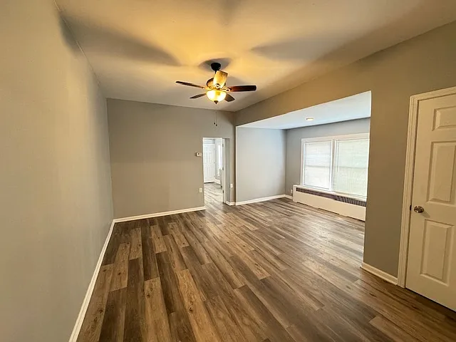 148 N Root St #2 — Photo 7