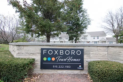 Ashworth Pointe & Foxboro Townhomes Photo 1