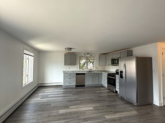 2nd image of 36 Sears St APT 3