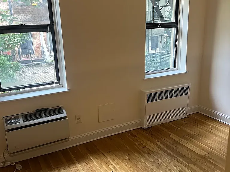 229 E 80th St #2B — Photo 5