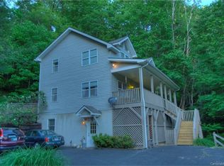 222 Silverleaf Cir, Maggie Valley, NC 28751