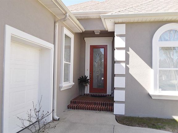 3rd image of 1121 Willowood Cir