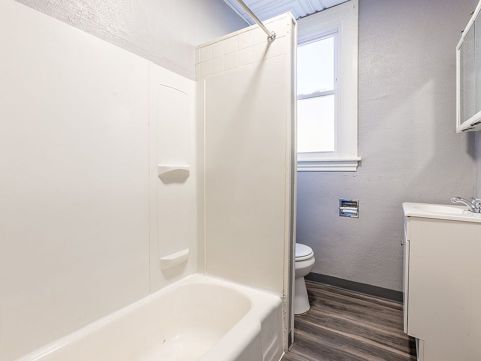 1st image of 304 S Birmingham Ave APT 203