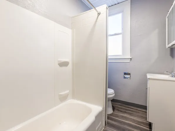 304 S Birmingham Ave APT 203, Pittsburgh, PA 15202