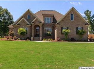 17432 Clearview St, Athens, AL 35611