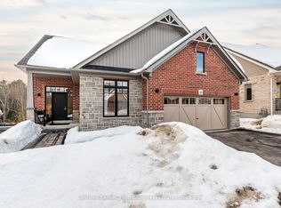 14 Eaglecrest Ave, Huntsville, ON P1H 0G5