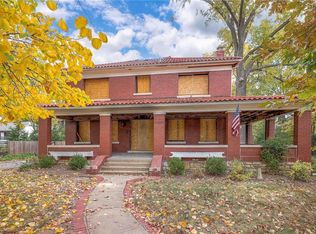 7331 Jarboe St, Kansas City, MO 64114
