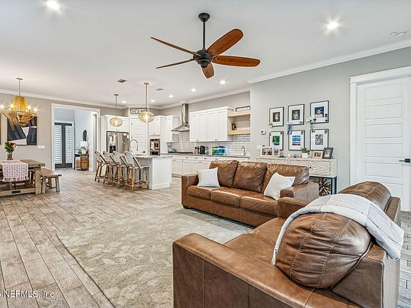 5th image of 3839 GRANDE Boulevard