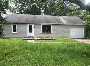 206 N Waldemere Ave, Muncie, IN 47303